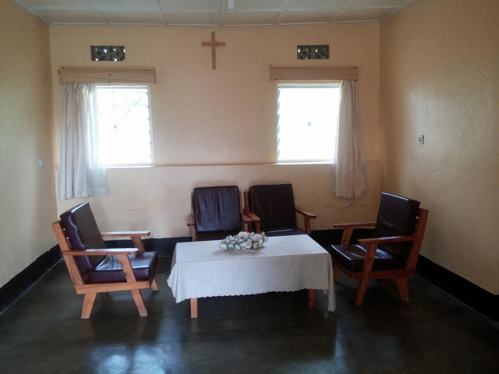 Home Saint Jean Kibuye Ngoại thất bức ảnh